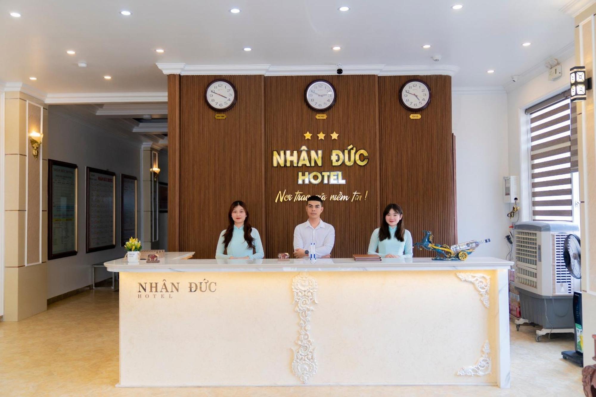 Khach San Nhan Duc - Sam Son Hotel Exterior photo